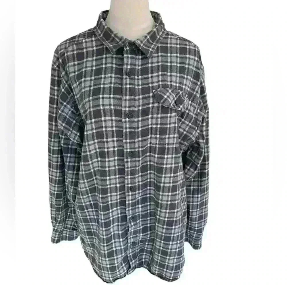 Columbia Men’s XL Plaid Flannel Cotton Gray and White Button Down Shirt
